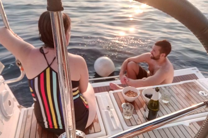 2-Hour Sailing Tour in Barcelona with Open Bar & Snacks - The value of $54.44 per person