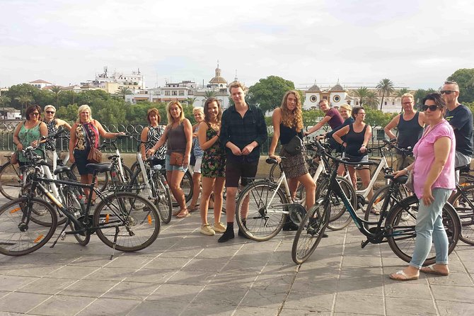 3-hour Guided Bike Tour along the Highlights of Seville - Triana and the Guadalquivir: Seville’s local side