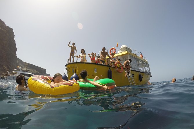 3h Boat Trip + Snorkeling in Puerto de Mogan - Canarian Food and an Open Bar on the Return