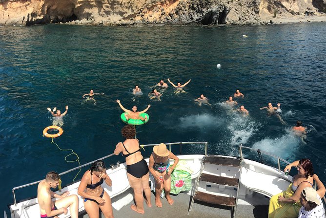 3h Boat Trip + Snorkeling in Puerto de Mogan - Getting to the Port and Choosing Your Date