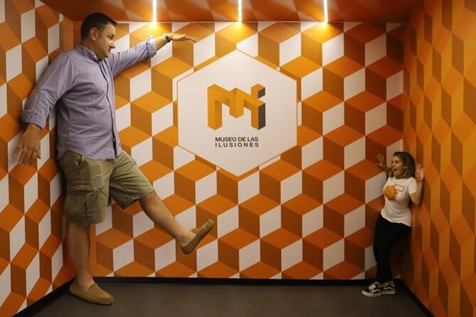 A Fantastic Visit To The Museum Of Illusions Seville - What happens inside the Museum of Illusions Sevilla