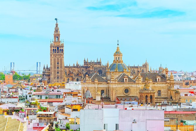 Alcazar, Cathedral and Giralda Guided Tour with Priority Tickets - The guide makes or breaks this experience