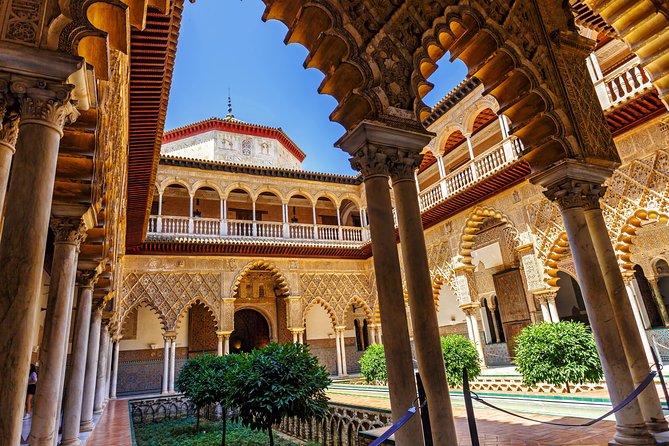 Alcazar, Cathedral and Giralda Guided Tour with Priority Tickets - Is $66.31 a fair price?