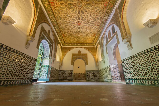 Alcazar of Seville with Cathedral & Giralda English Tour - Patio of the Maidens and the palace courtyards