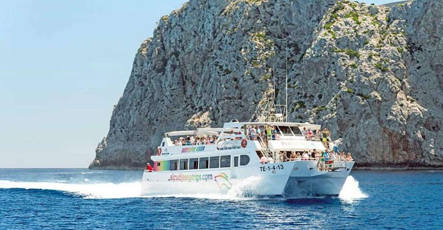 Alcudia: Boat Trip to Cap de Formentor and Formentor - What this Alcudia boat trip really offers