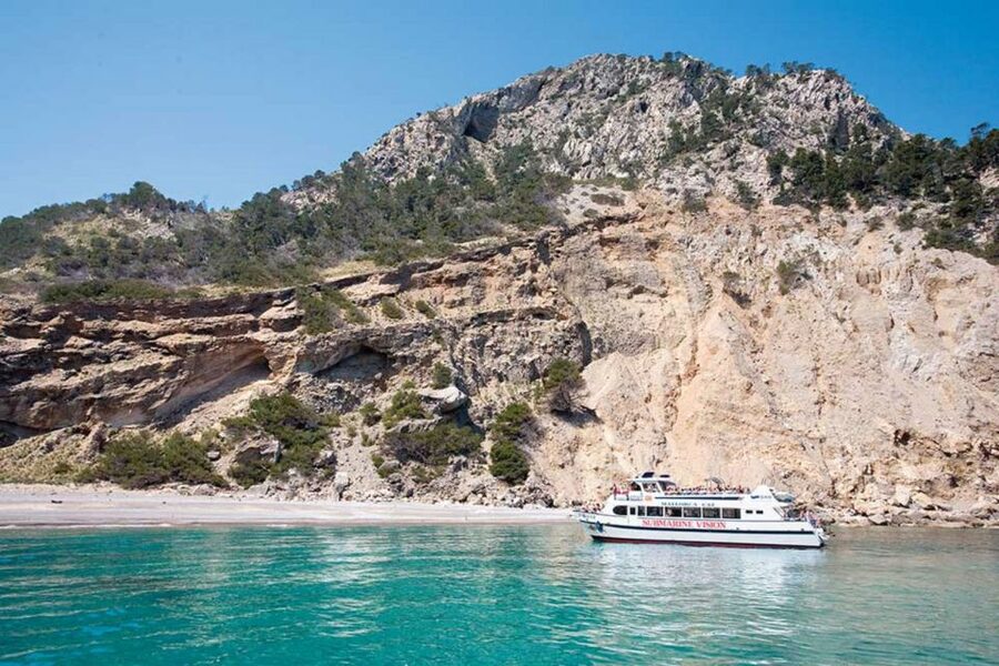 Alcudia: Boat Trip to Coll Baix - Alcanada beach and lighthouse views