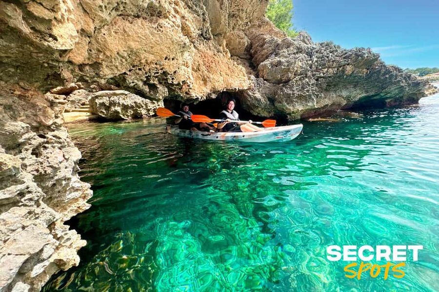 Alcudia: Guided Sea Kayaking Tour with Snorkeling - Why the guides matter so much