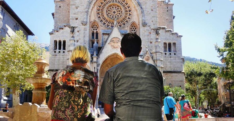 Alcudia/Marratxi: Valldemossa & Soller Tour by Tram & Bus - Starting from Alcúdia or Marratxí