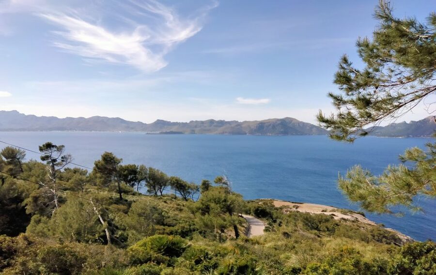 Alcudia: Quad Sightseeing Tour with Viewpoints - Alcanada and Alcudia Bay: the first big photo stop