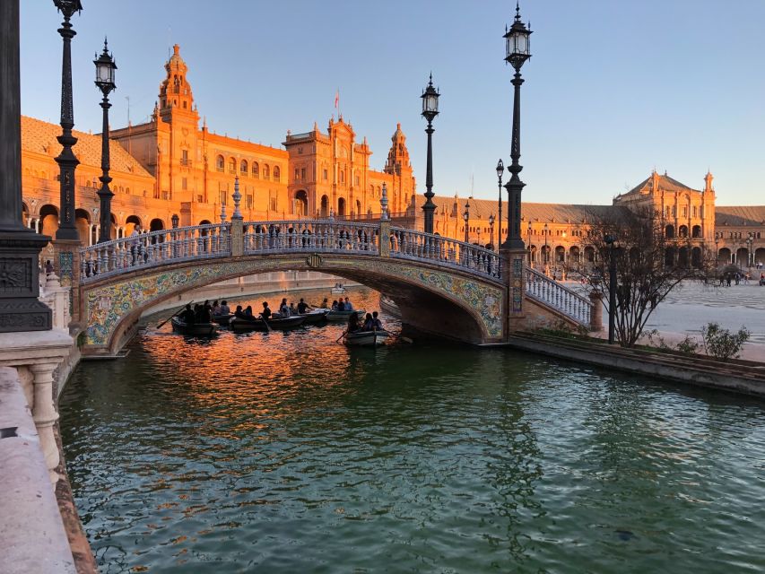 Algarve: Seville Full-Day Shopping and Sightseeing Tour - Seville Cathedral and the Royal Alcazar