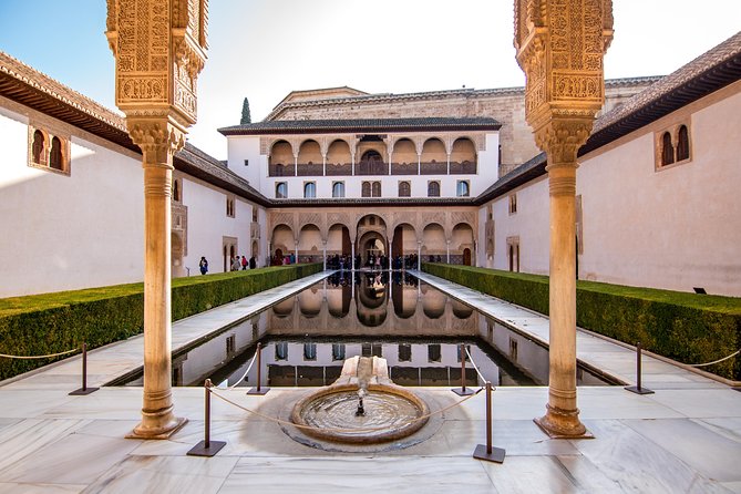 Alhambra and Nasrid Palaces Ticket with Audioguide - Timing, walking, weather, and food