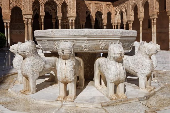 Alhambra Complete: Ticket Skip-the-Line Nasrid Palace and Generalife with Guide - Meeting at Paseo de la Sabica, 32