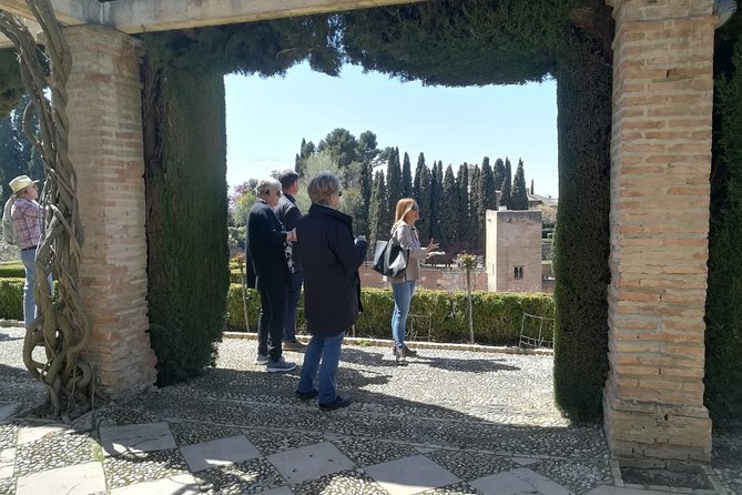 Alhambra Skip-the-line Private Tour including Nasrid Palaces - Why the Alhambra deserves a guided visit