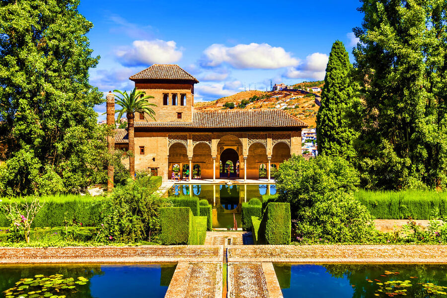 Alhambra: Ticket with Audioguide - Key points about the Alhambra audio guide visit