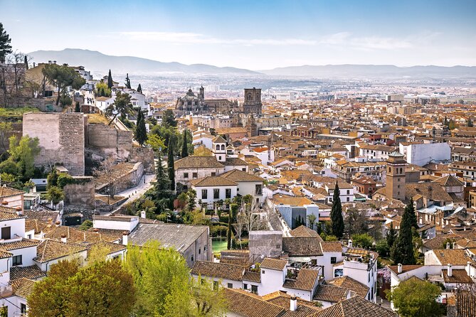 Alhambra with Nazaries Palaces Private Tour - Alcazaba, the original military stronghold