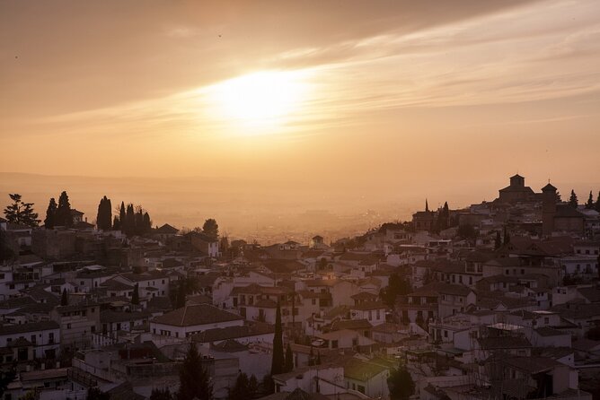 Alhambra with Nazaries Palaces Private Tour - Timing, pace, and physical demands