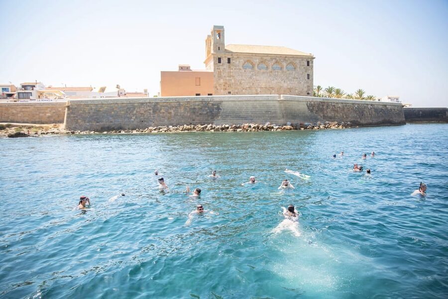 Alicante: 6-Hour Catamaran Cruise to Tabarca Island - Booking details that affect your plans