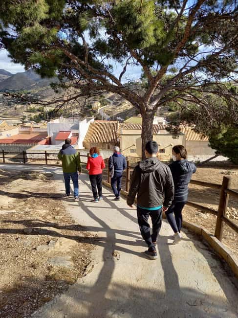 Alicante: Canelobre Caves & Busot Tour with Local Guide - A short look at Busot after the caves