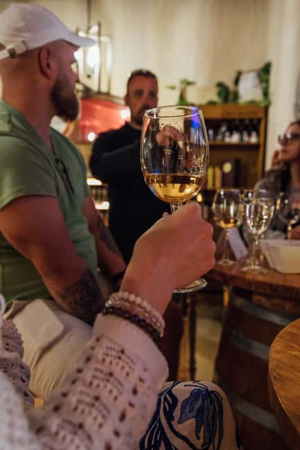 Alicante: Countryside Wine Tour with 4 Tastings - Practical value at $68 per person
