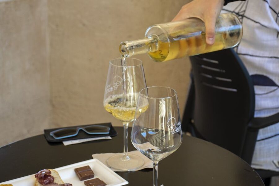 Alicante: Santa Bárbara Castle Wine Tasting with Cold Cuts - Why Santa Bárbara Castle makes this tasting different