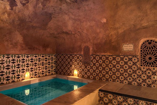 Arabian Baths Experience at Granada's Hammam Al Ándalus - Steam room and mint tea