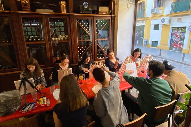 Art and Wine in Sevilla - Who will enjoy this most