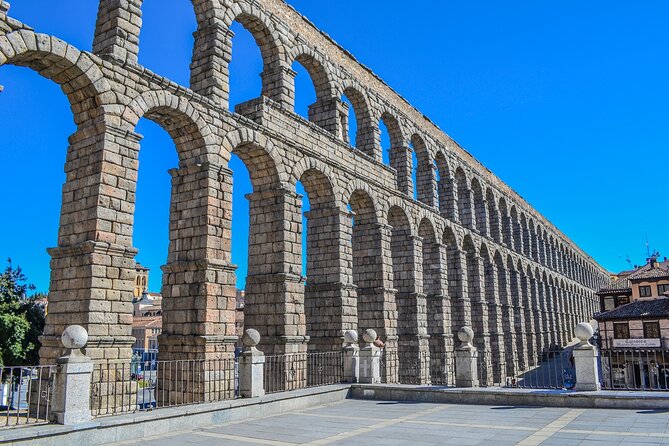 Avila with Walls and Segovia with Alcazar from Madrid - Guided touring versus exploring on your own
