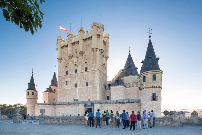 Avila with Walls and Segovia with Alcazar from Madrid - The Roman aqueduct gives Segovia its grand opening