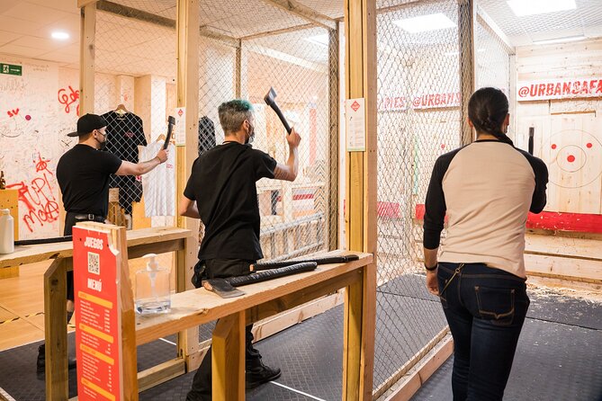 Axe Throwing 1 hour session - Safety, Age Rules, and Who Should Join