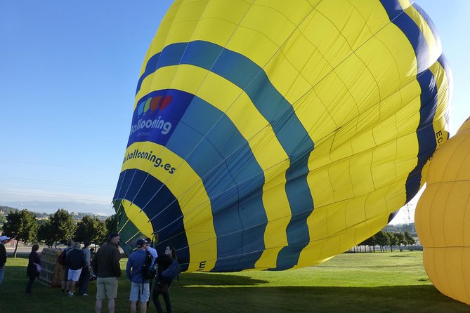 Balloon Ride over Catalonia with optional Pick-up from Barcelona - Why this balloon ride leaves Barcelona behind