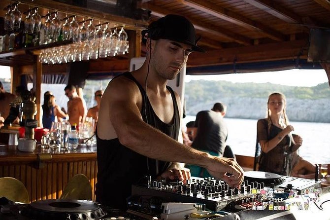 Barca Samba: The best boat experience in Mallorca - Playa de Palma from the water