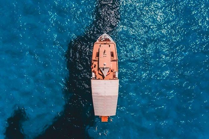 Barca Samba: The best boat experience in Mallorca - Cap Rocat and the first swimming stop