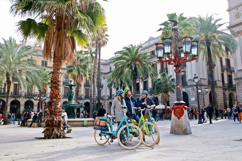 Barcelona: 1.5-Hour Sightseeing Tour by Bike/Electric Bike - Why this short bike tour works in Barcelona