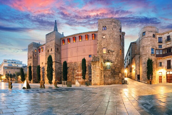 Barcelona 1.5h Private Old Town, Gothic & Ramblas Walking Tour - The short metro ride and the change to modern Barcelona
