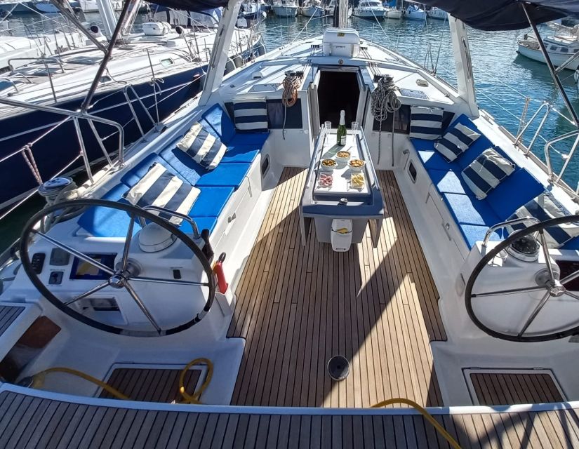 Barcelona: 2-Hour Sailboat Tour with Snacks and Drinks - Sagrada Familia and Tibidabo from offshore