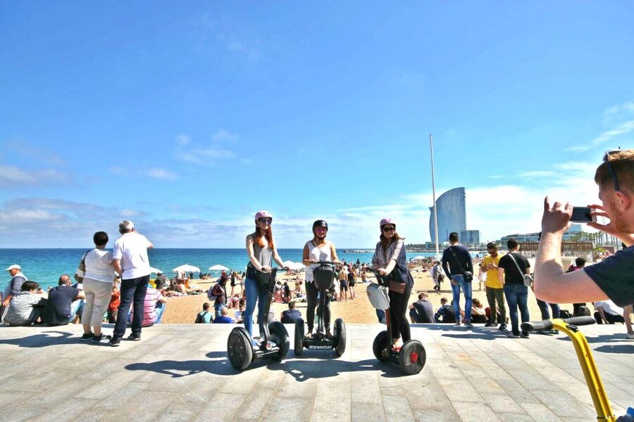 Barcelona: 2-Hour Segway Tour - Gothic Quarter lanes and Plaza de la Merce