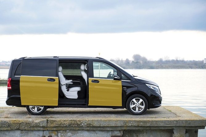 Barcelona Airport Private Arrival Transfers - Meeting Your Driver Inside Barcelona Airport