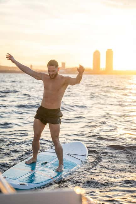 Barcelona Badalona : Sailboat Tour, Snacks, Drinks, Swimming - Sailing Along Barcelona’s Coast