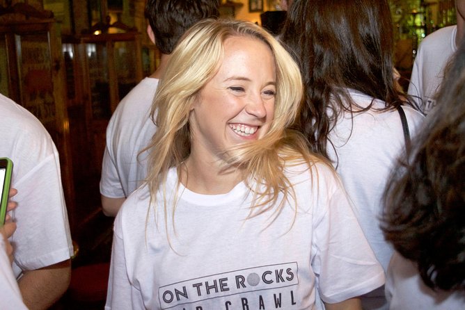 Barcelona Bar Crawl - Moving through the Gothic Quarter and Born