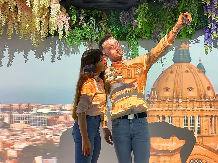 Barcelona – Big Fun Museum & Museum of Illusions Experience - The Museum of Illusions and its camera tricks