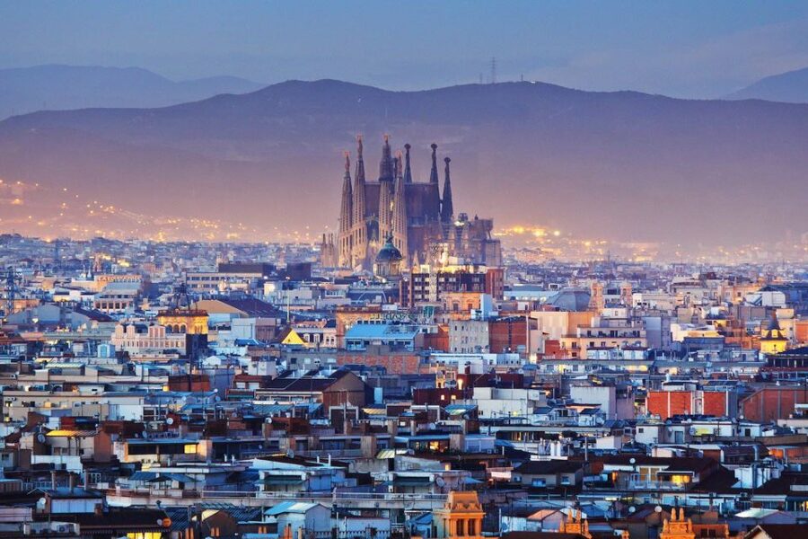 Barcelona Cable Car Sky Views, Magic Fountain & Castle Visit - Riding the Funicular and cable car to Montjuïc