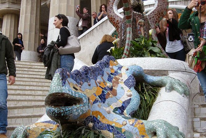Barcelona Card: Museums + Transport for 72h, 96h or 120h - The Gaudí catch: discounts instead of free admission