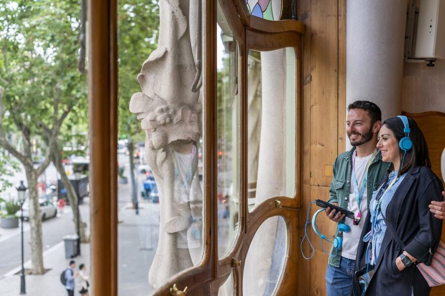 Barcelona: Casa Batlló Be The First Entry Ticket - The entrance and how the visit works