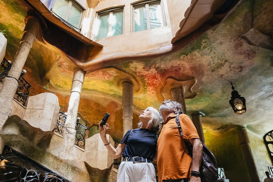 Barcelona: Casa Milà Early-Morning Access Guided Tour - Practical advice for a better visit