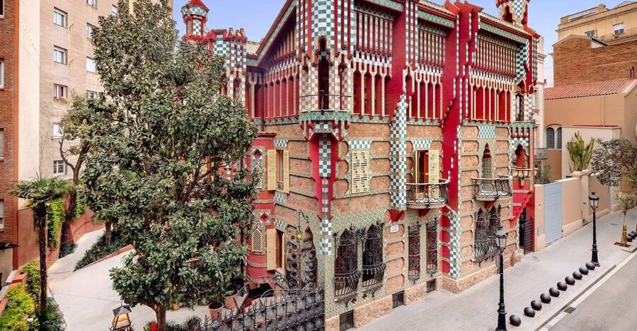 Barcelona: Casa Vicens, Pedrera, and Casa Batlló Guided Tour - Casa Milà reveals Gaudí at his strangest