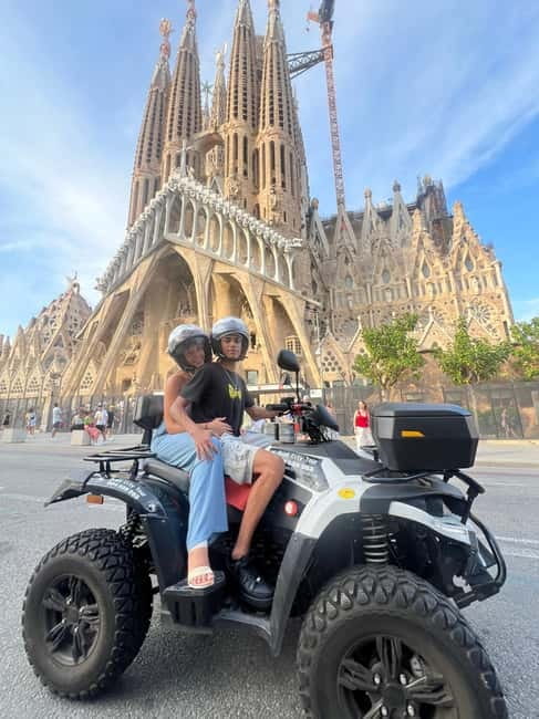 Barcelona: City Sights Electric Quad Tour - Plaça de Catalunya and La Rambla