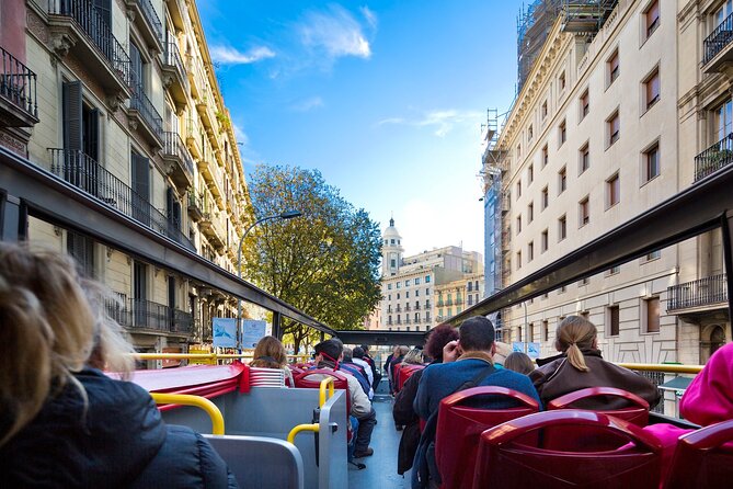 Barcelona City Tour Hop-On Hop-Off with Optional Boat - The one-hour catamaran option