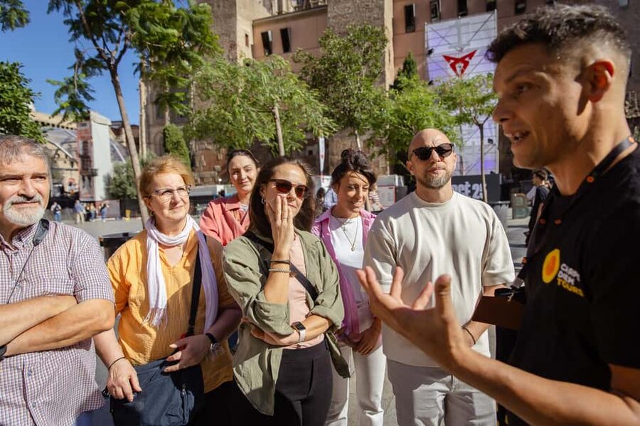 Barcelona: City Walking Tour with Local Guide - La Casa de l’Ardiaca and Carrer del Bisbe