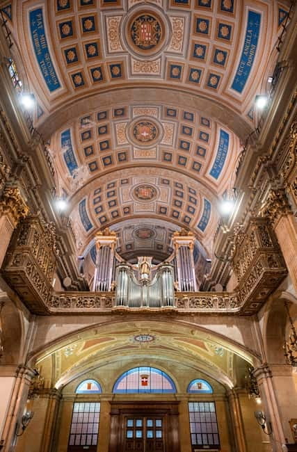 Barcelona: Classical Music Concert of Vivaldi, Mozart & More - Seating, timing, and the small details that matter