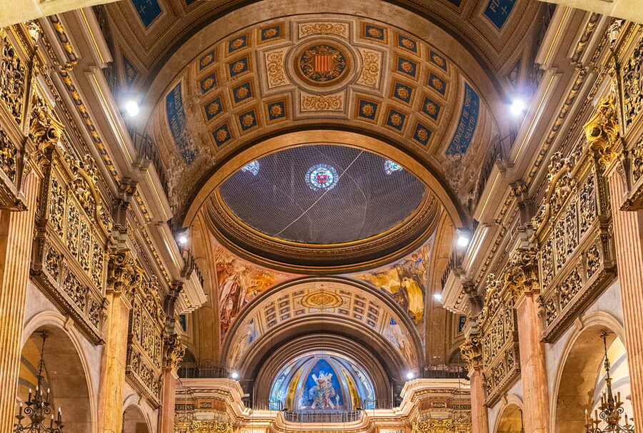 Barcelona: Classical Music Concert of Vivaldi, Mozart & More - Who should book this experience?
